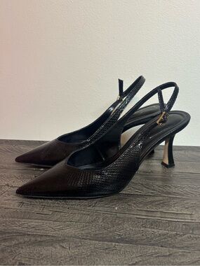 Jessica Simpson Black Pointed Slingback Heels